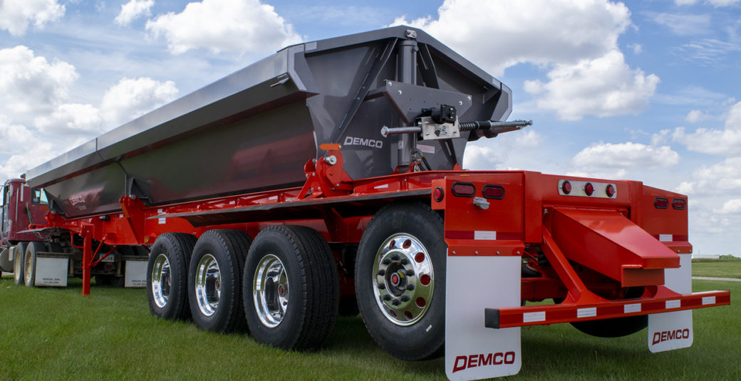 Demco 44’ Quad Rear Lift - image 1 of 1