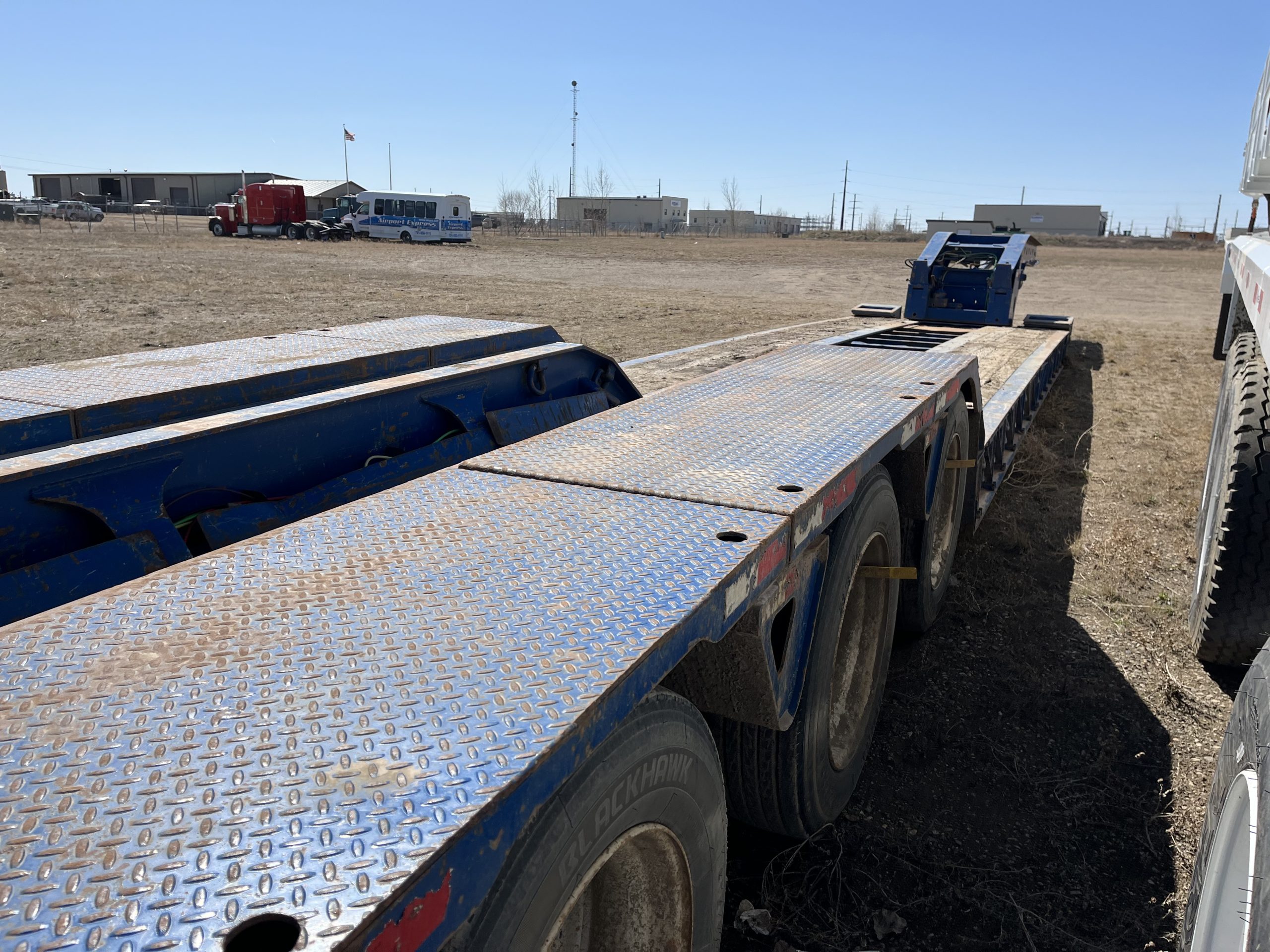 2015 Trail King TK 102 HDG - image 4 of 6