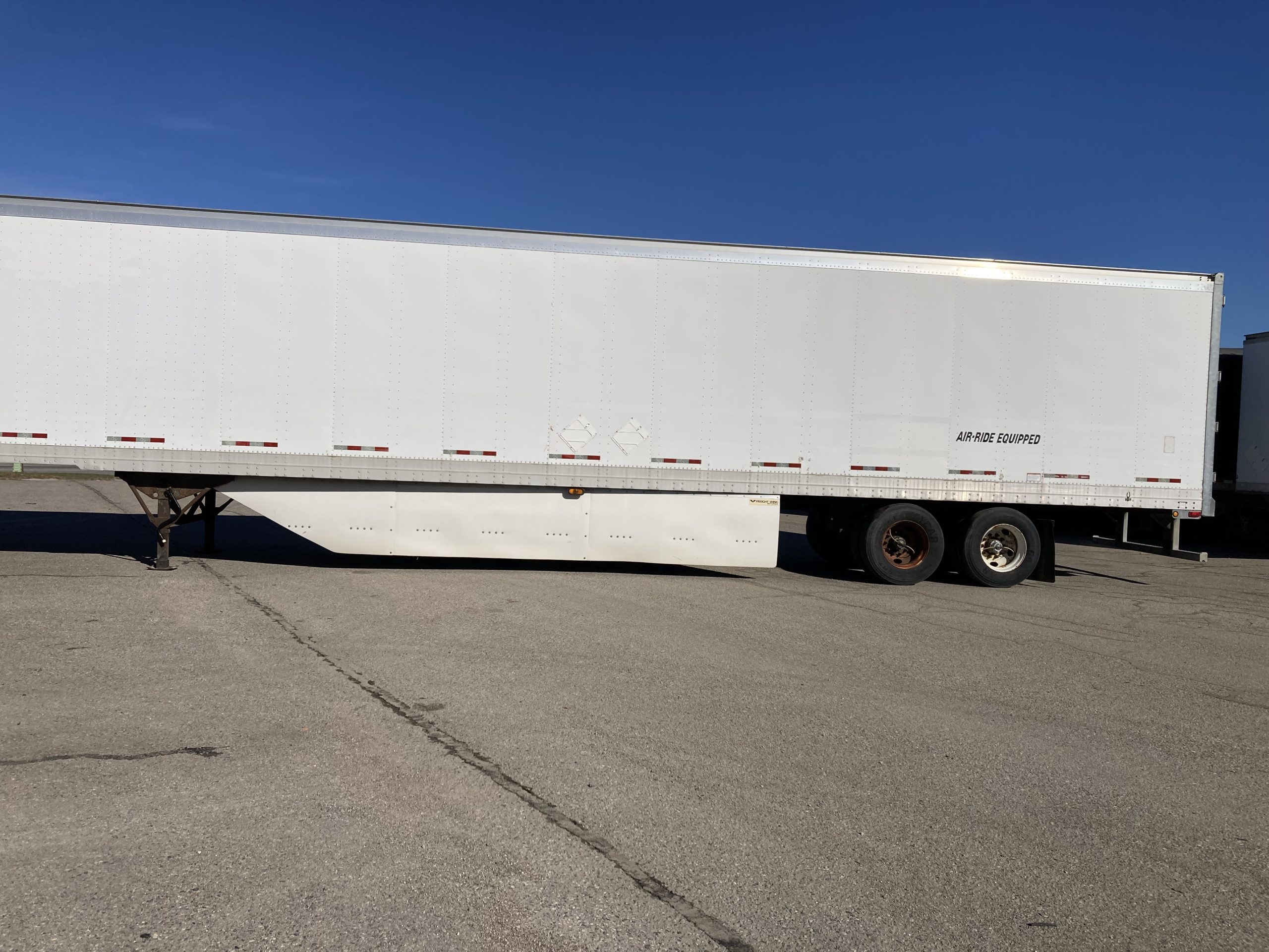 2012 GREAT DANE DRY VAN - image 2 of 6