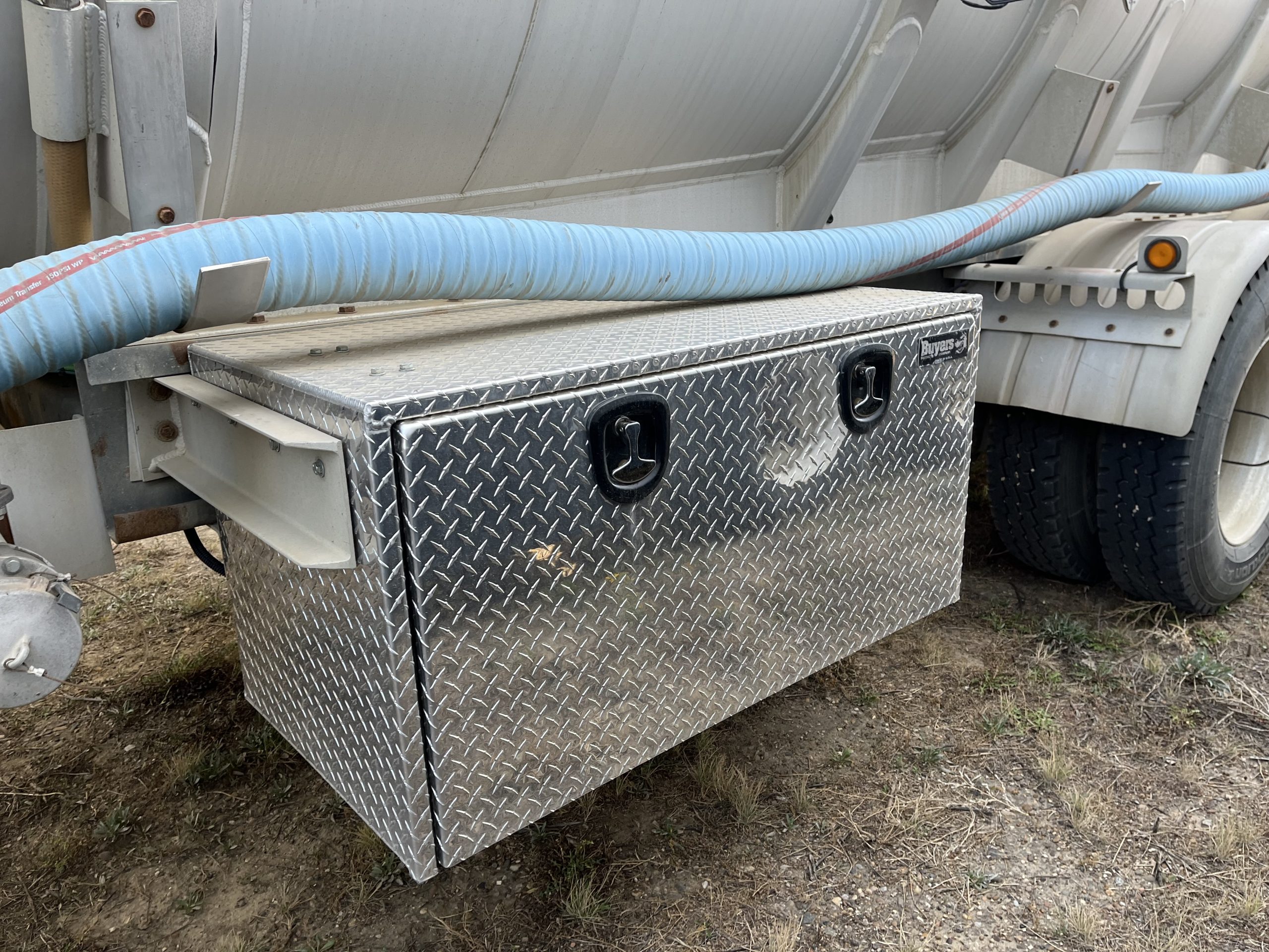 2013 Stephens TANKER 2013 Stephens TANKER - image 3 of 6