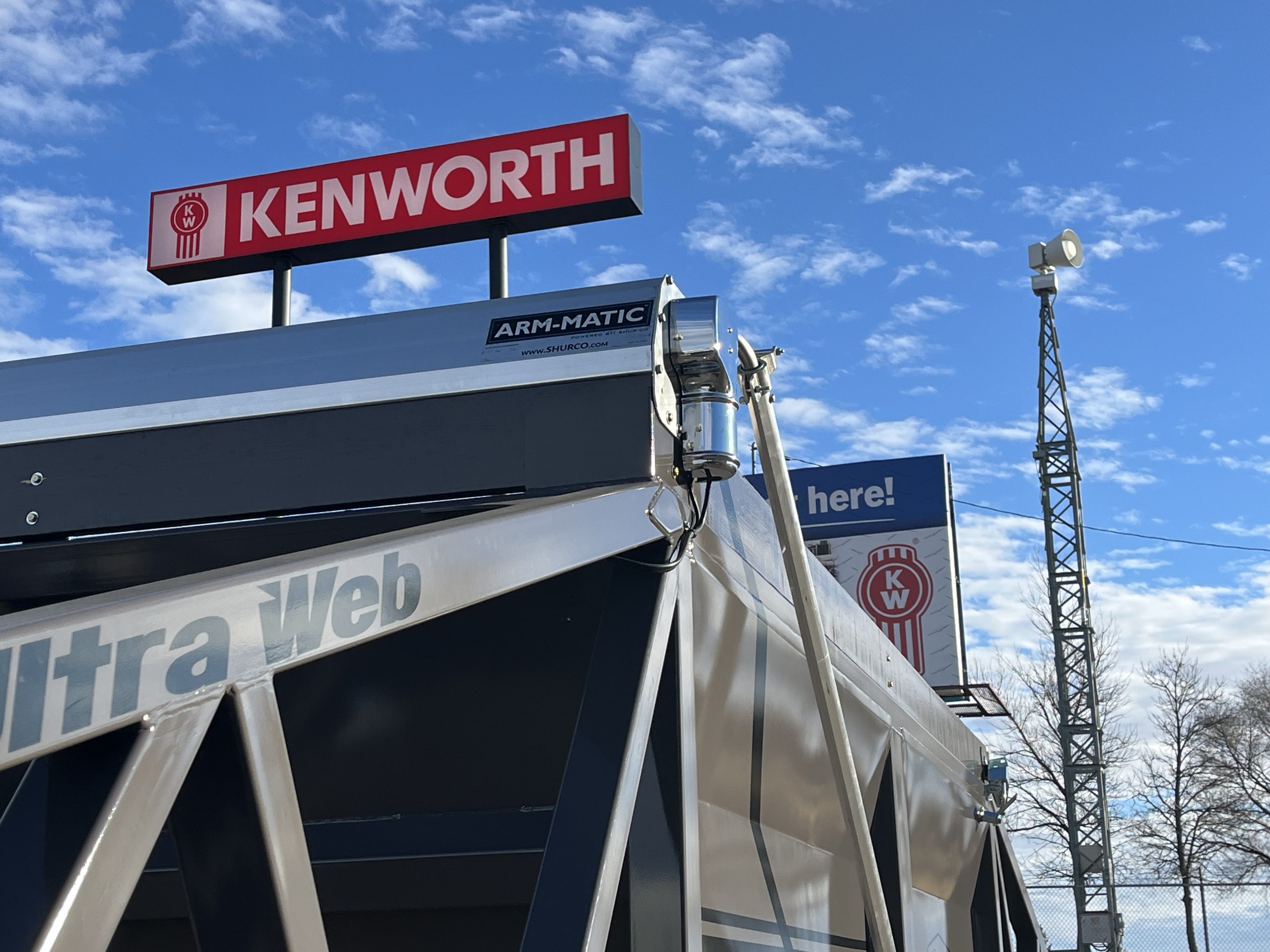 2027 RWAY T4423 TRI AIR - image 5 of 6