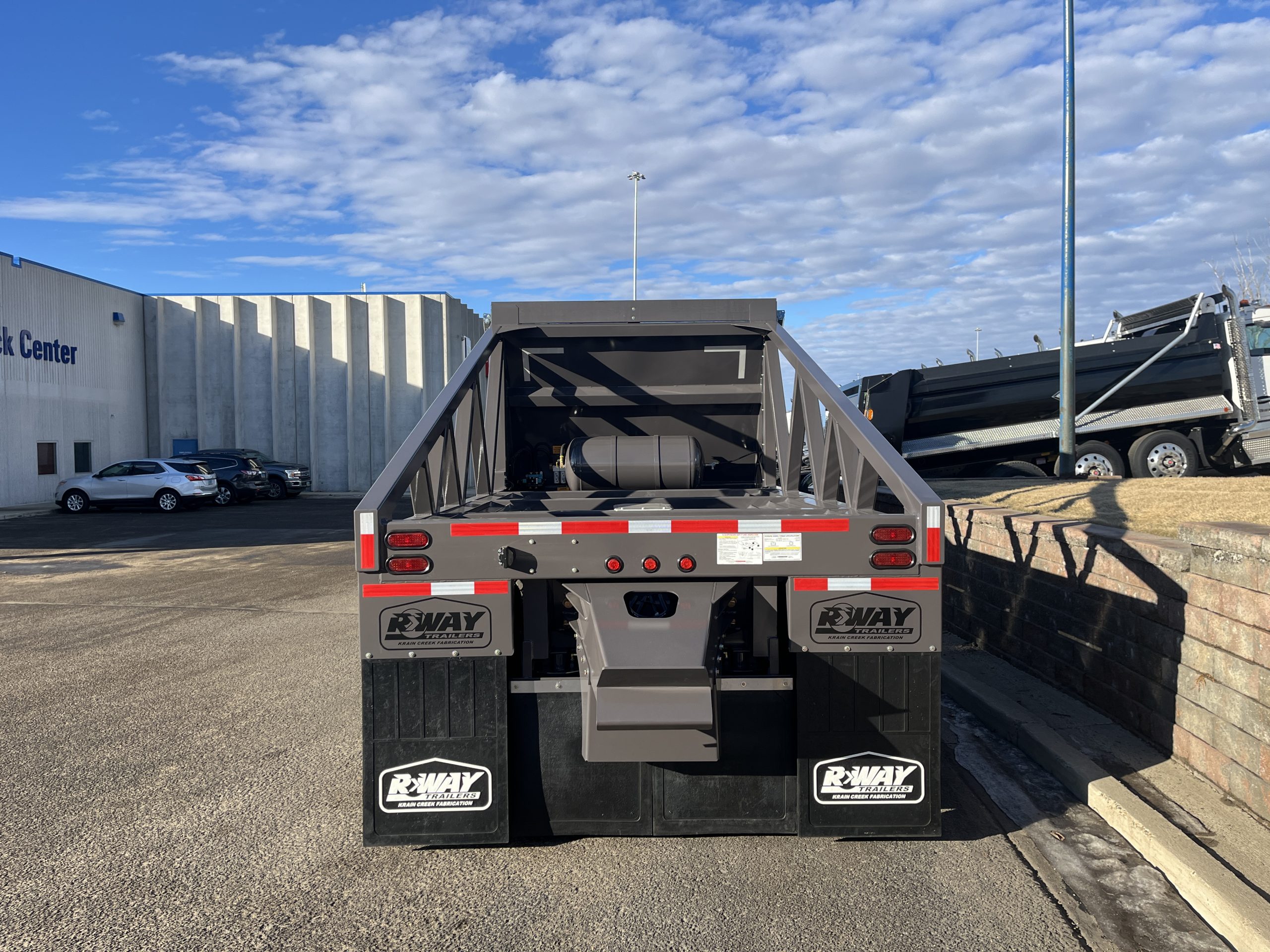 2027 RWAY T4423 TRI AIR - image 4 of 6