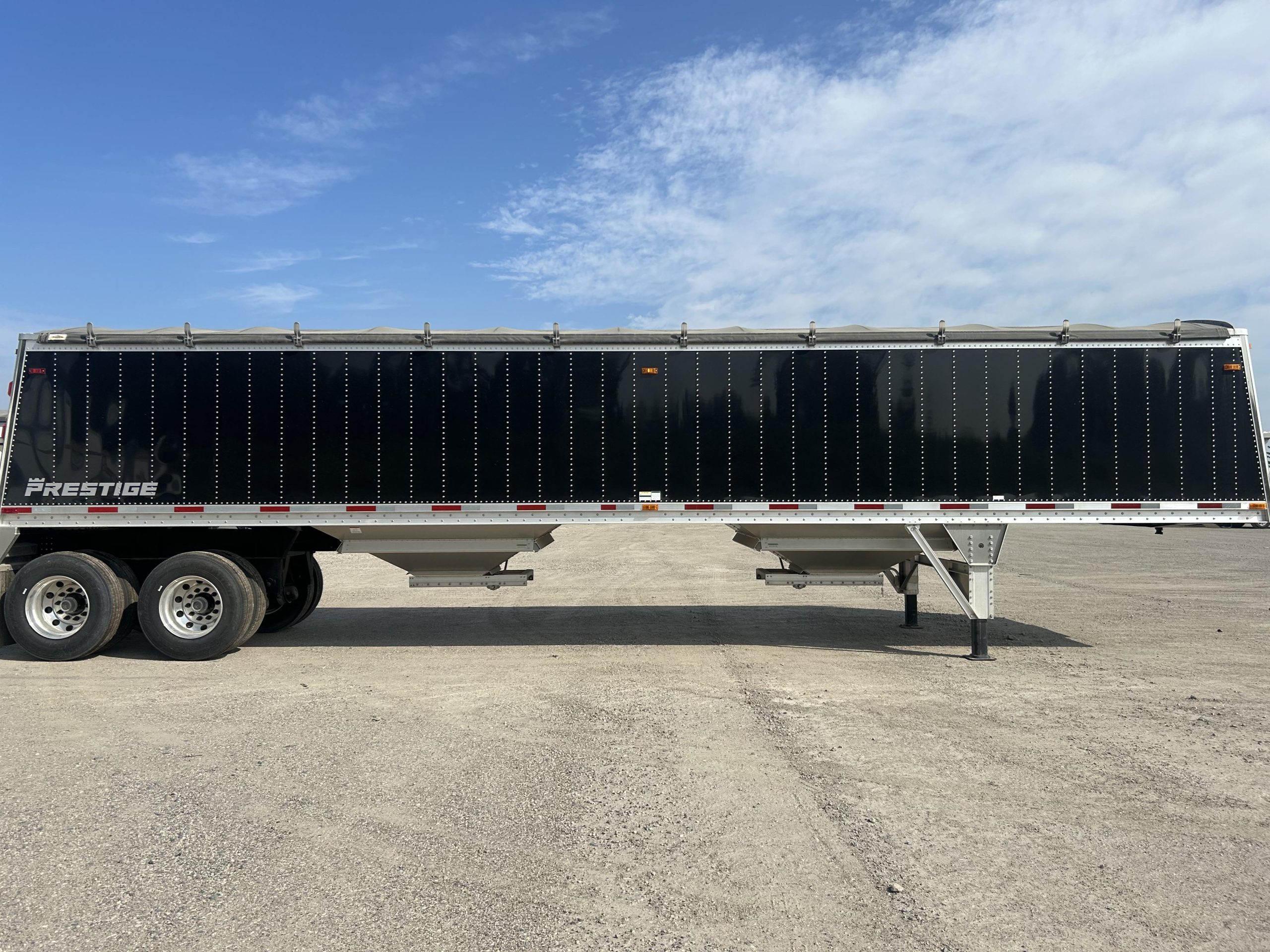 2025 Prestige Hopper 2025 Prestige Hopper - image 6 of 6