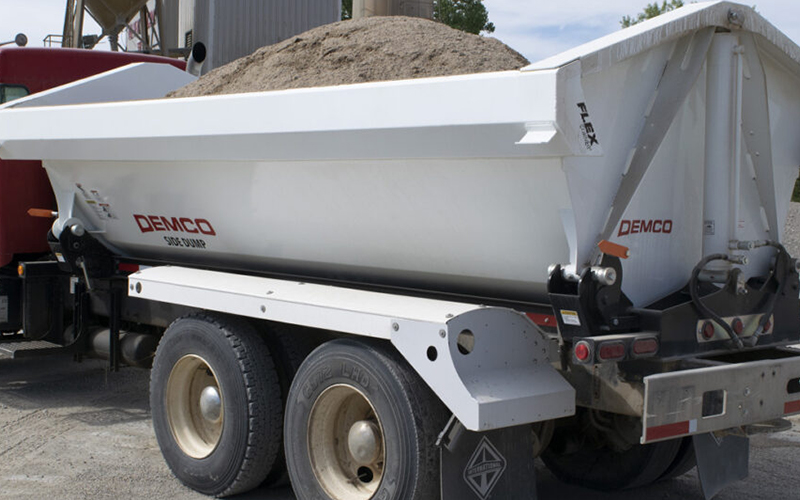 DEMCO 16' Side Dump Truck Box DEMCO 16' Side Dump Truck Box - image 1 of 4