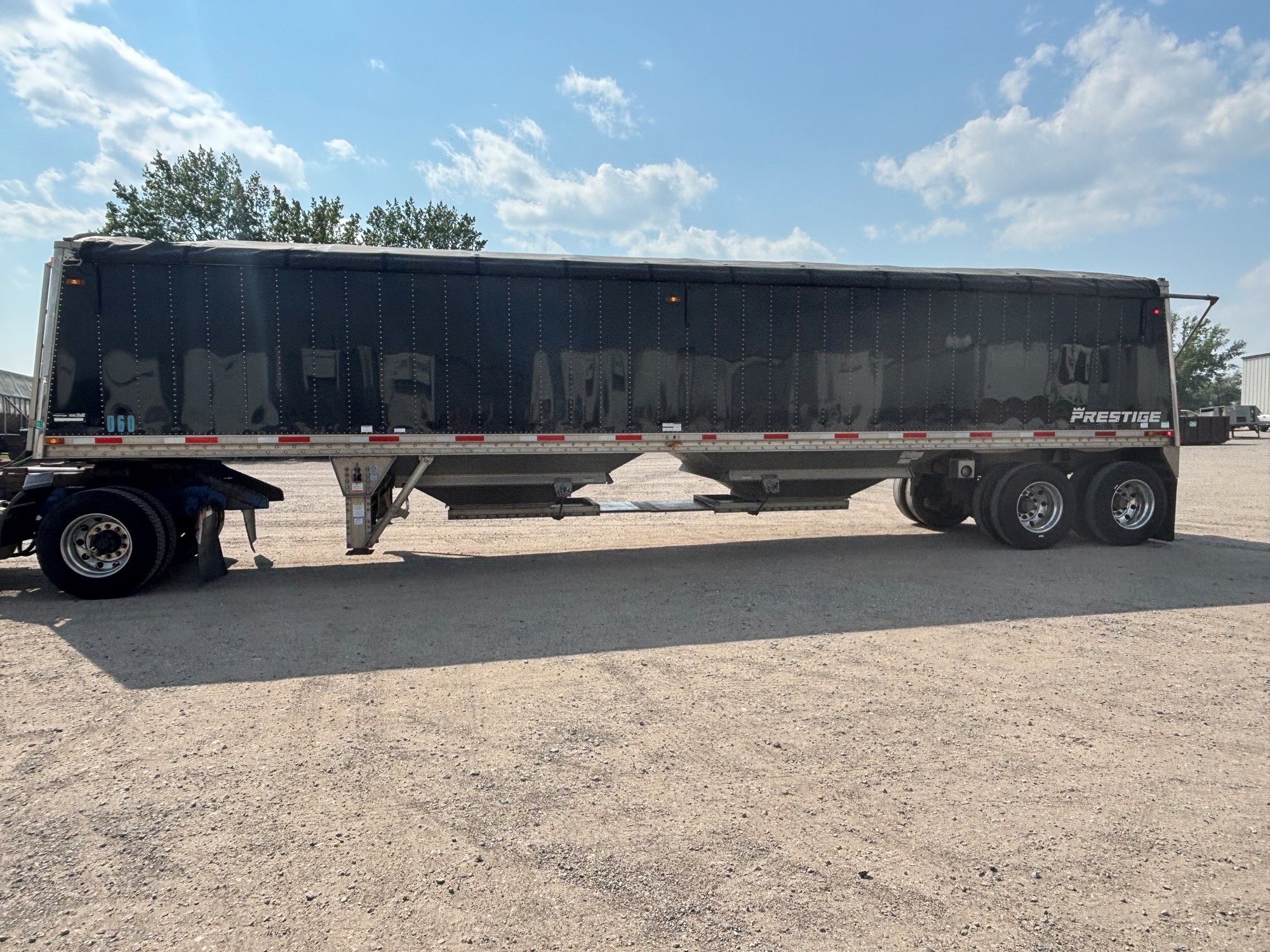 2024 Prestige Hopper - image 2 of 6