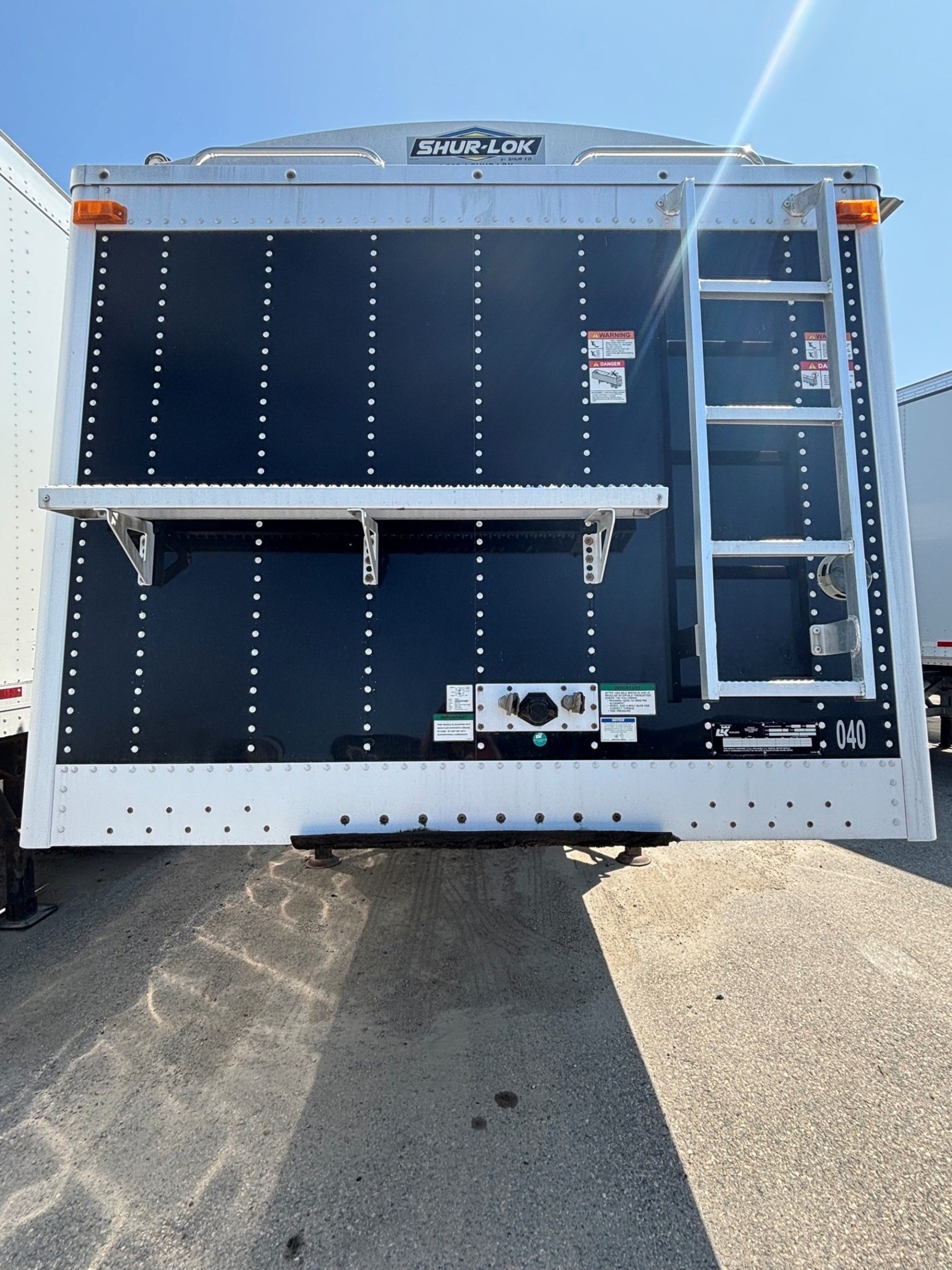 2018 LODE KING Hopper - image 4 of 6