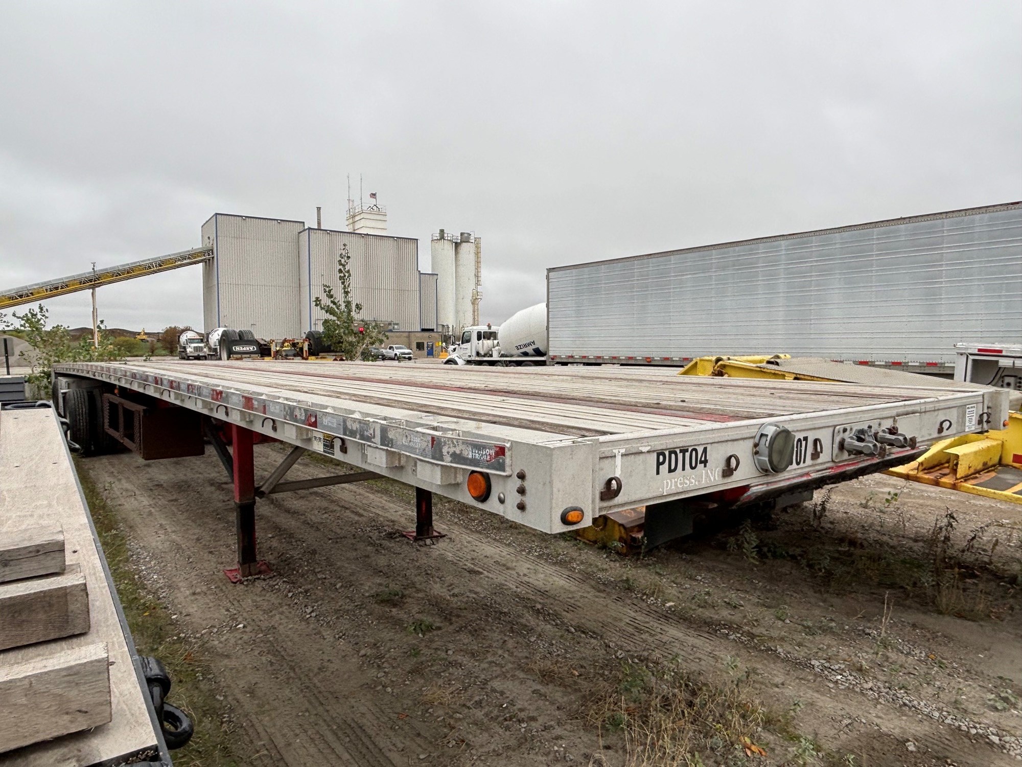2013 Wilson Trailer — photo 2